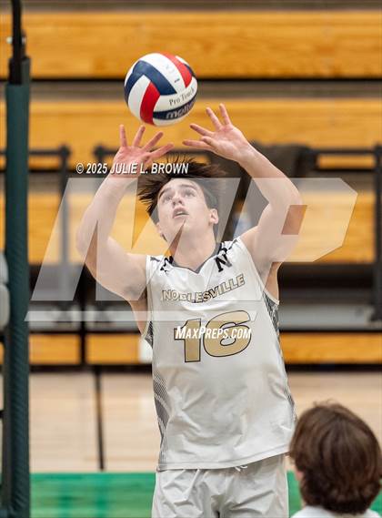 Thumbnail 2 in Noblesville @ Lawrence North photogallery.