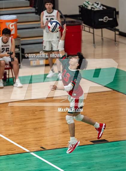 Thumbnail 1 in Noblesville @ Lawrence North photogallery.