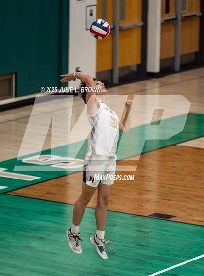 Thumbnail 2 in Noblesville @ Lawrence North photogallery.