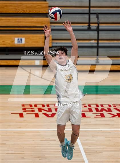 Thumbnail 1 in Noblesville @ Lawrence North photogallery.