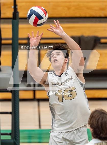 Thumbnail 1 in Noblesville @ Lawrence North photogallery.