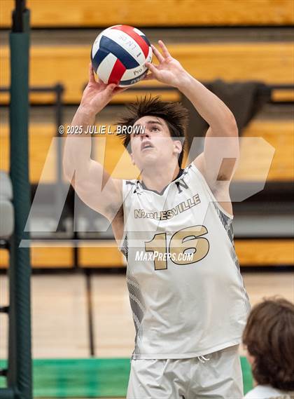 Thumbnail 3 in Noblesville @ Lawrence North photogallery.