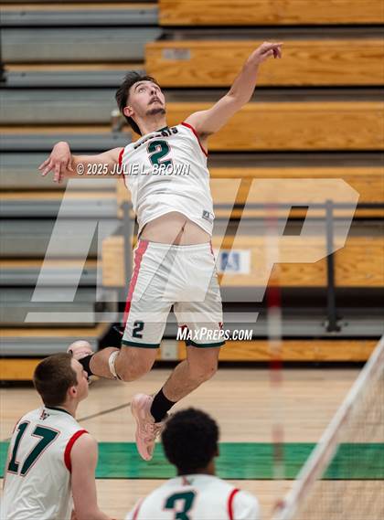 Thumbnail 1 in Noblesville @ Lawrence North photogallery.