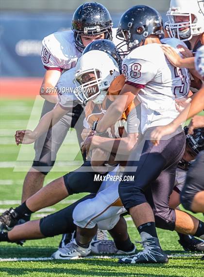 Thumbnail 2 in Alvin Freshman White vs Pearland Freshmen photogallery.