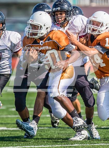 Thumbnail 2 in Alvin Freshman White vs Pearland Freshmen photogallery.