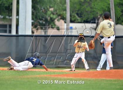 Thumbnail 3 in Admiral Farragut @ St. Petersburg Catholic photogallery.