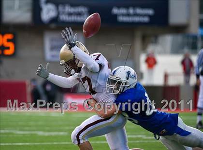 Thumbnail 3 in Lone Peak vs. Fremont (UHSAA 5A Playoffs) photogallery.