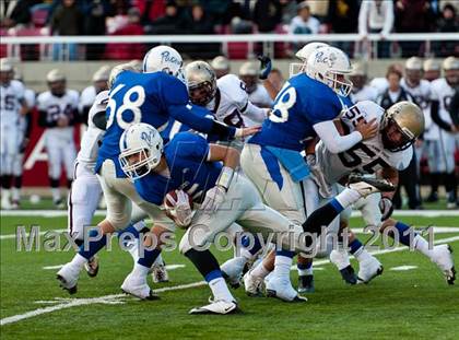 Thumbnail 3 in Lone Peak vs. Fremont (UHSAA 5A Playoffs) photogallery.