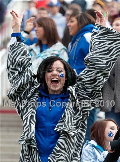 Thumbnail 2 in Lone Peak vs. Fremont (UHSAA 5A Playoffs) photogallery.