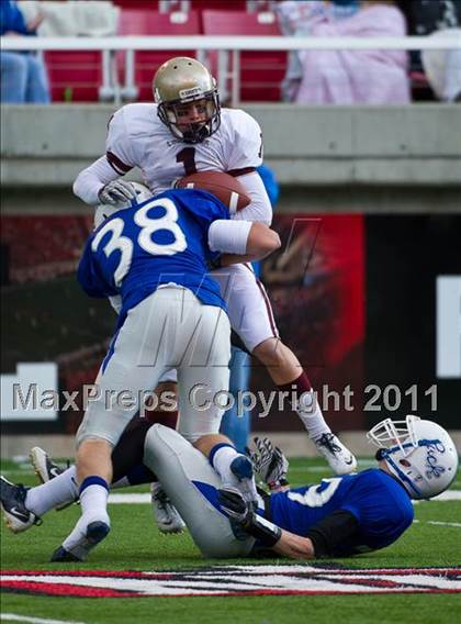 Thumbnail 3 in Lone Peak vs. Fremont (UHSAA 5A Playoffs) photogallery.