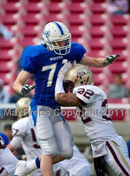 Thumbnail 3 in Lone Peak vs. Fremont (UHSAA 5A Playoffs) photogallery.