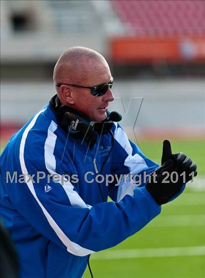 Thumbnail 1 in Lone Peak vs. Fremont (UHSAA 5A Playoffs) photogallery.