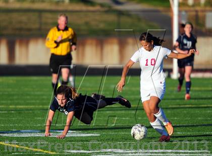 Thumbnail 1 in Centennial vs Mountain View  photogallery.
