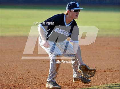 Thumbnail 3 in Pasco vs. Berkeley Prep photogallery.
