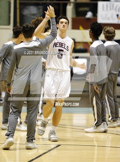 Thumbnail 3 in Calhoun vs Thorsby (AHSAA 2A Regional Final) photogallery.
