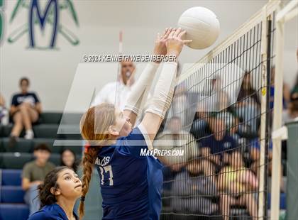 Thumbnail 3 in Sanger @ El Diamante photogallery.