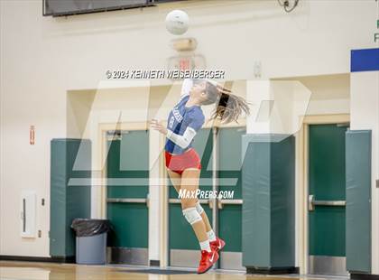 Thumbnail 2 in Sanger @ El Diamante photogallery.