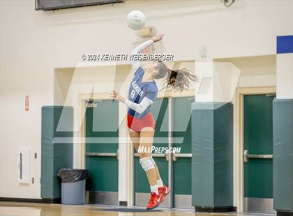 Thumbnail 3 in Sanger @ El Diamante photogallery.