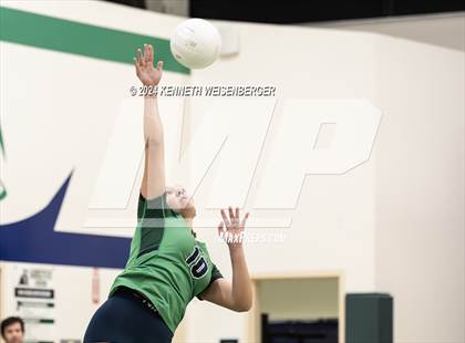 Thumbnail 1 in Sanger @ El Diamante photogallery.
