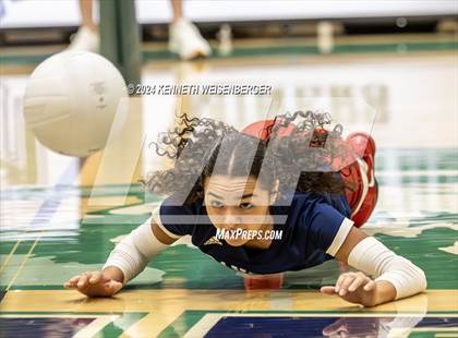 Thumbnail 3 in Sanger @ El Diamante photogallery.