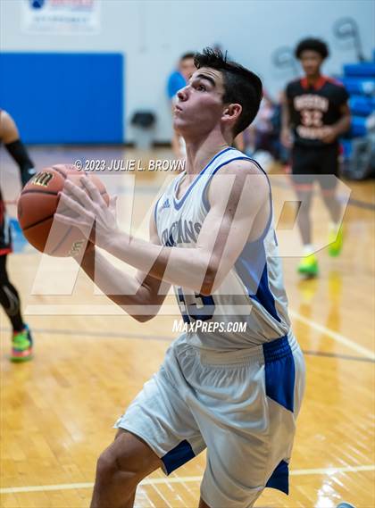 Thumbnail 2 in Beech Grove @ Indianapolis Bishop Chatard photogallery.