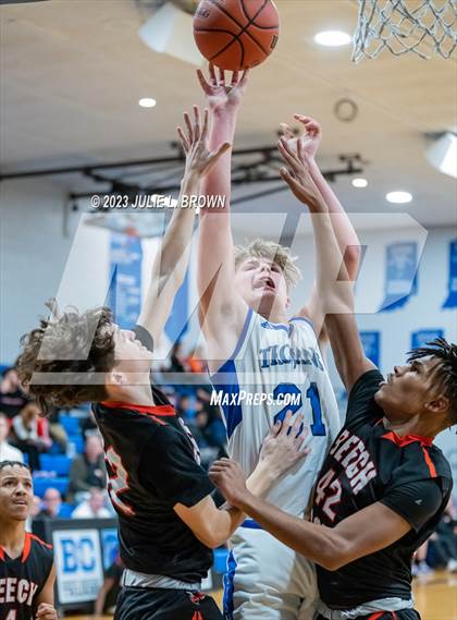 Thumbnail 3 in Beech Grove @ Indianapolis Bishop Chatard photogallery.