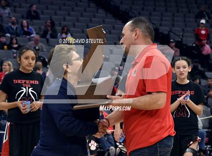 Thumbnail 1 in McFarland vs. Oakland (CIF State D3 Final) photogallery.