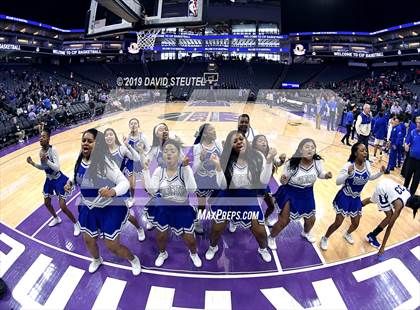 Thumbnail 2 in McFarland vs. Oakland (CIF State D3 Final) photogallery.