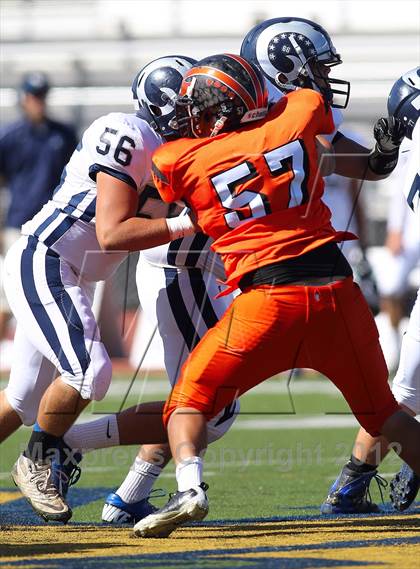 Thumbnail 1 in Fruitland vs. Casa Roble (Football for Families) photogallery.