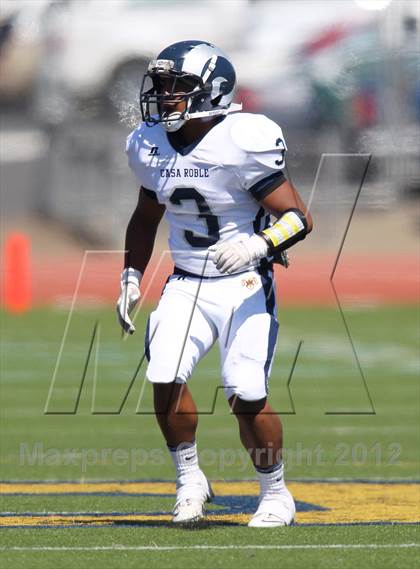 Thumbnail 3 in Fruitland vs. Casa Roble (Football for Families) photogallery.
