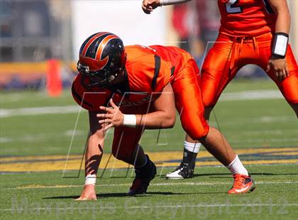 Thumbnail 3 in Fruitland vs. Casa Roble (Football for Families) photogallery.