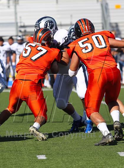 Thumbnail 1 in Fruitland vs. Casa Roble (Football for Families) photogallery.