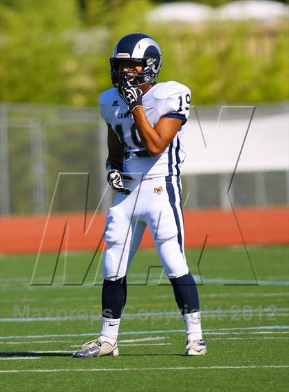 Thumbnail 1 in Fruitland vs. Casa Roble (Football for Families) photogallery.