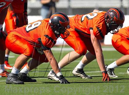 Thumbnail 3 in Fruitland vs. Casa Roble (Football for Families) photogallery.