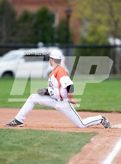 Thumbnail 1 in Ludlowe @ Ridgefield photogallery.