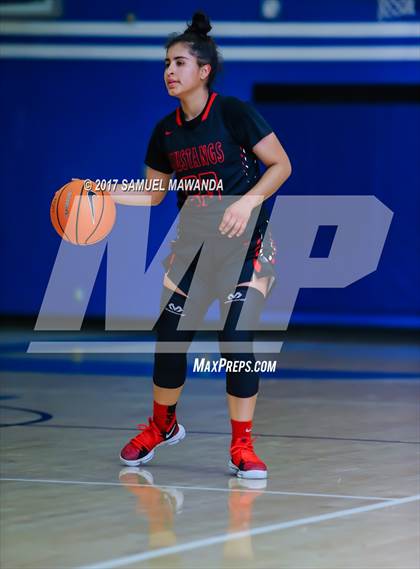 Thumbnail 3 in Palisades vs. Arleta (El Camino Real Holiday Tournament) photogallery.