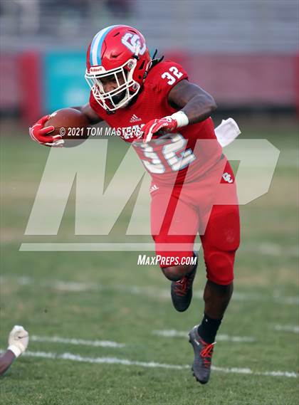 Thumbnail 1 in Crest @ Charlotte Catholic (NCHSAA 3A Round 1) photogallery.