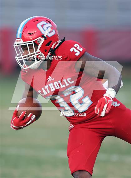 Thumbnail 3 in Crest @ Charlotte Catholic (NCHSAA 3A Round 1) photogallery.