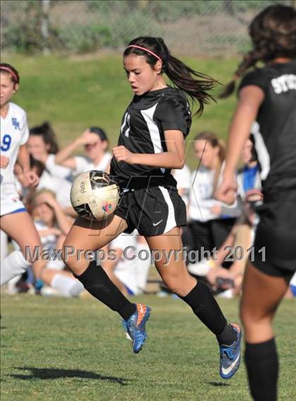 Thumbnail 2 in Stockdale vs Santa Margarita (Excalibur) photogallery.