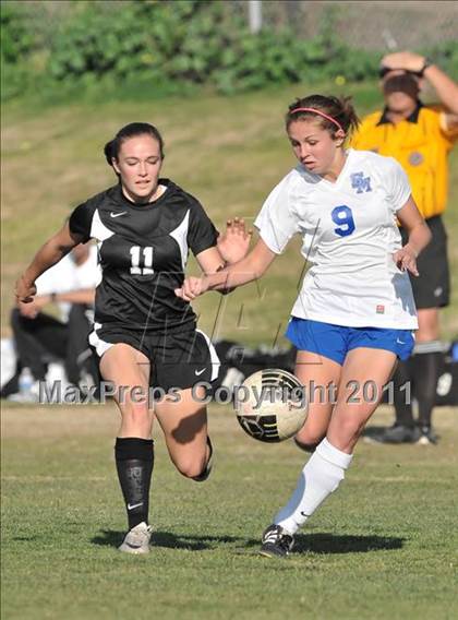 Thumbnail 1 in Stockdale vs Santa Margarita (Excalibur) photogallery.