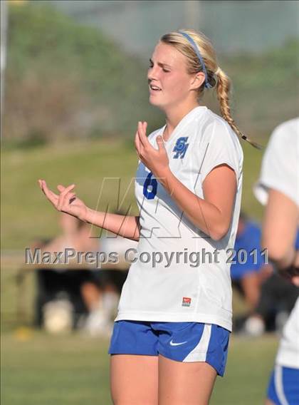 Thumbnail 3 in Stockdale vs Santa Margarita (Excalibur) photogallery.