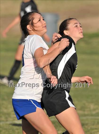 Thumbnail 1 in Stockdale vs Santa Margarita (Excalibur) photogallery.