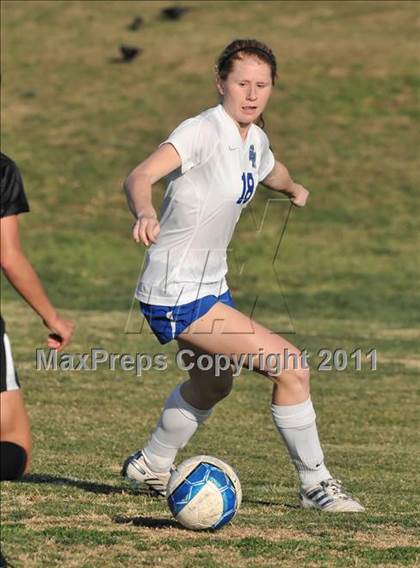 Thumbnail 1 in Stockdale vs Santa Margarita (Excalibur) photogallery.