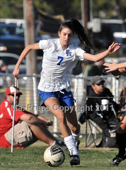 Thumbnail 2 in Stockdale vs Santa Margarita (Excalibur) photogallery.