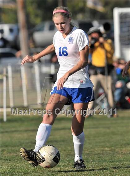 Thumbnail 3 in Stockdale vs Santa Margarita (Excalibur) photogallery.