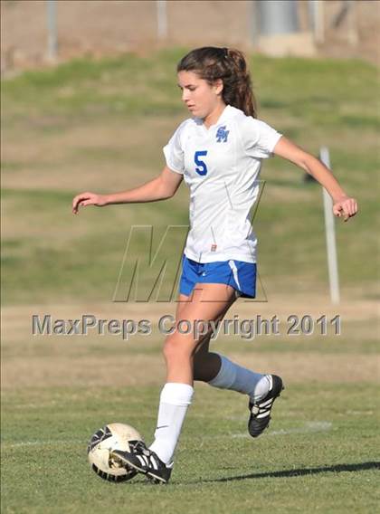 Thumbnail 1 in Stockdale vs Santa Margarita (Excalibur) photogallery.