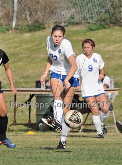 Thumbnail 3 in Stockdale vs Santa Margarita (Excalibur) photogallery.