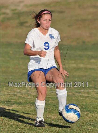 Thumbnail 1 in Stockdale vs Santa Margarita (Excalibur) photogallery.