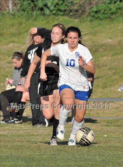 Thumbnail 1 in Stockdale vs Santa Margarita (Excalibur) photogallery.