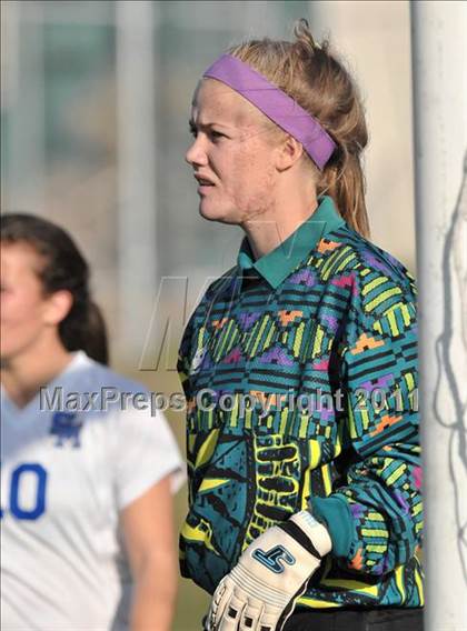 Thumbnail 3 in Stockdale vs Santa Margarita (Excalibur) photogallery.